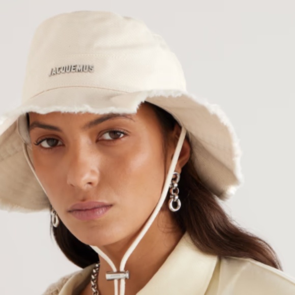 Jacquemus Le Bob logo Bucket Hat main image 5